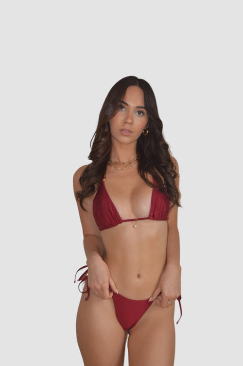 Bas Nova Rouge